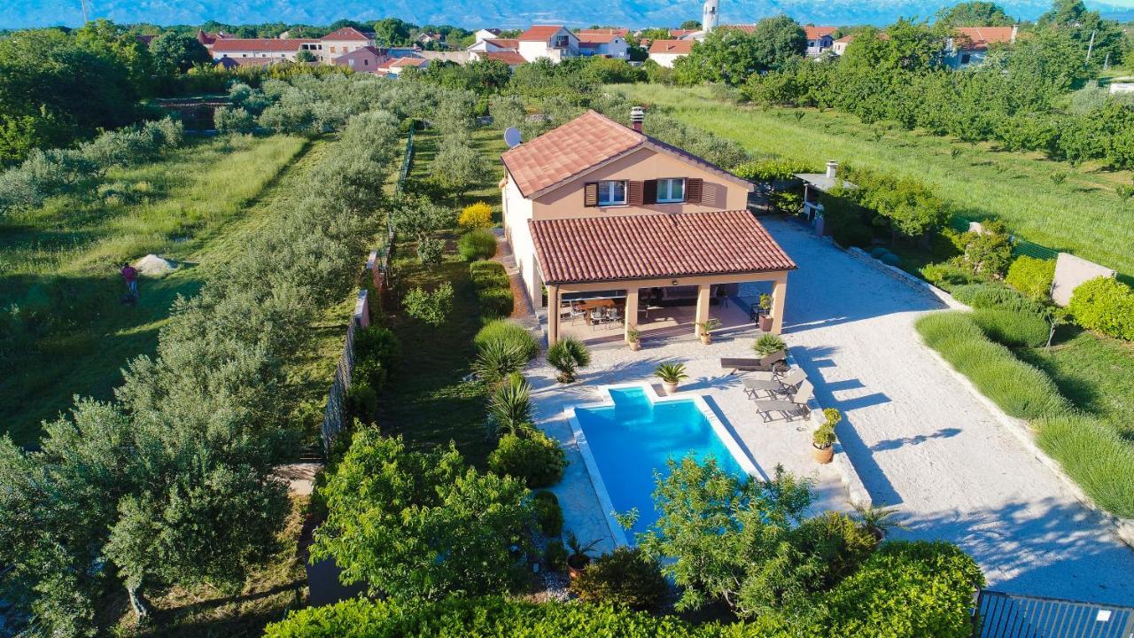 Holiday Home Taras Smilcic Exterior foto