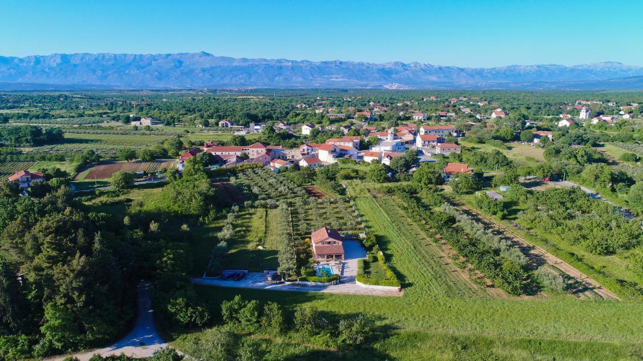 Holiday Home Taras Smilcic Exterior foto