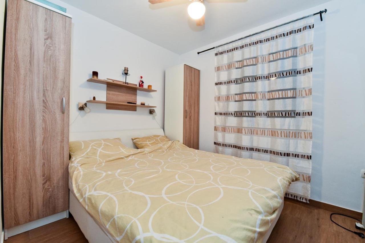 Holiday Home Taras Smilcic Exterior foto